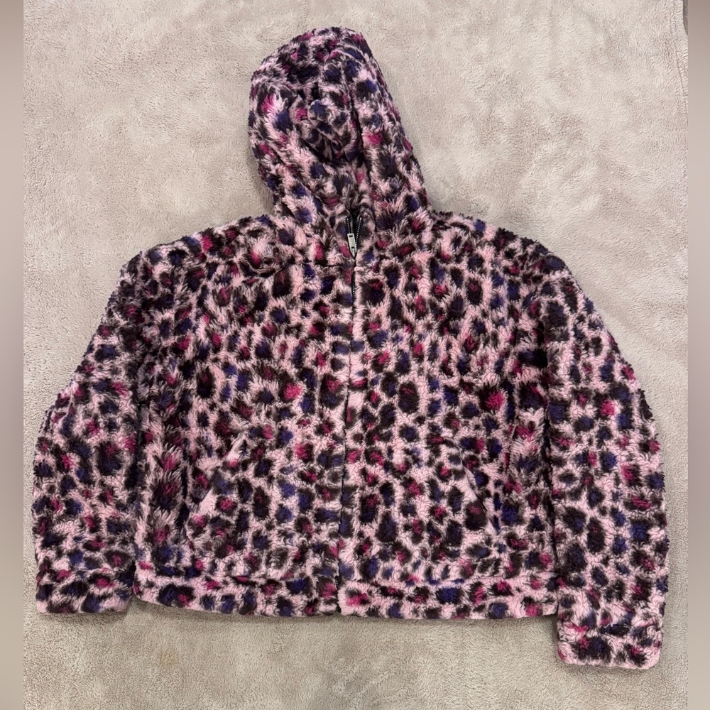 UGG Women’s Many Faux Fur Hooded Jacket Size medium